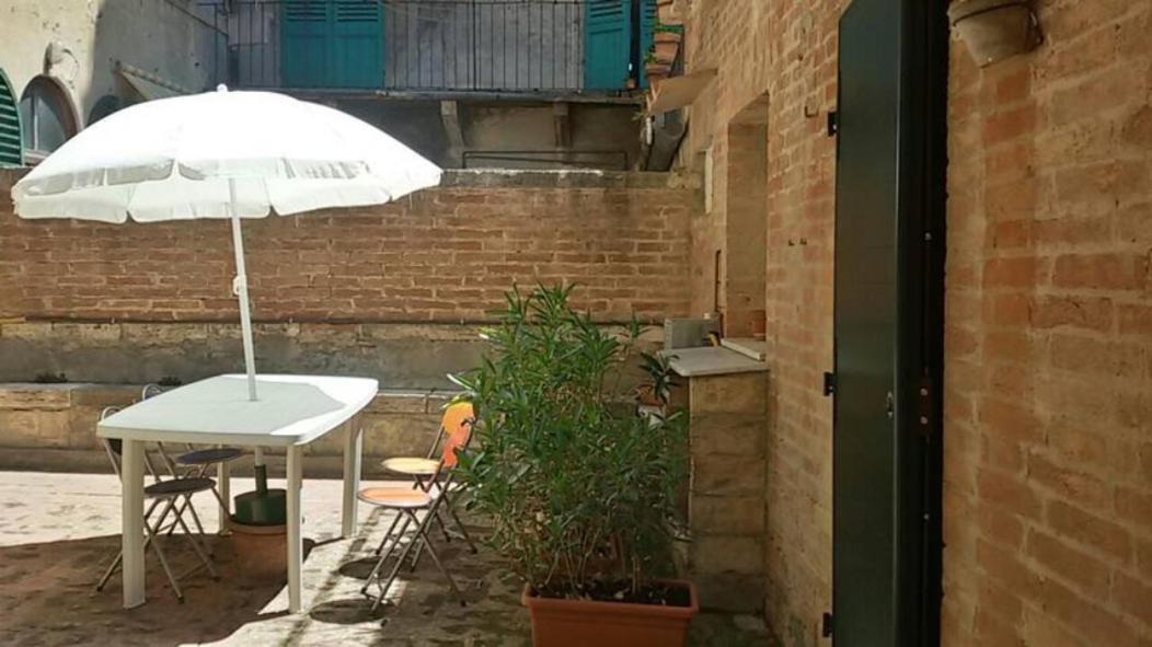 Casa Iolanda Apartamento Siena Exterior foto